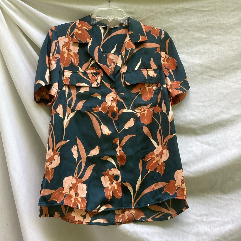 DR2 Teal and Orange Floral Iris pint Blouse, size small